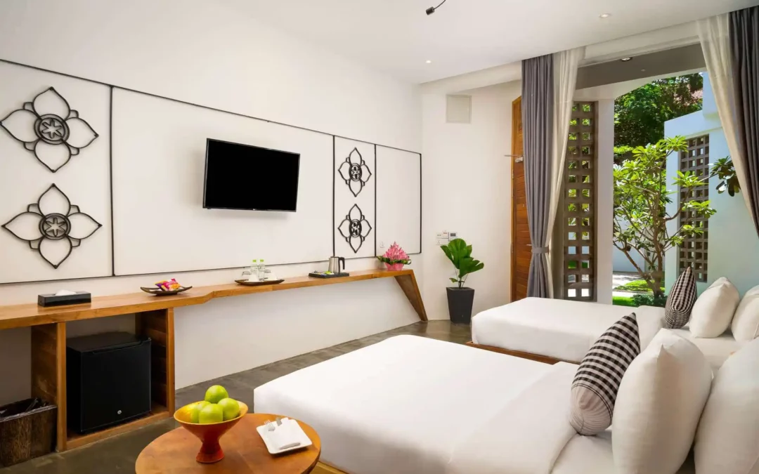 Premier Twin with Pool Access